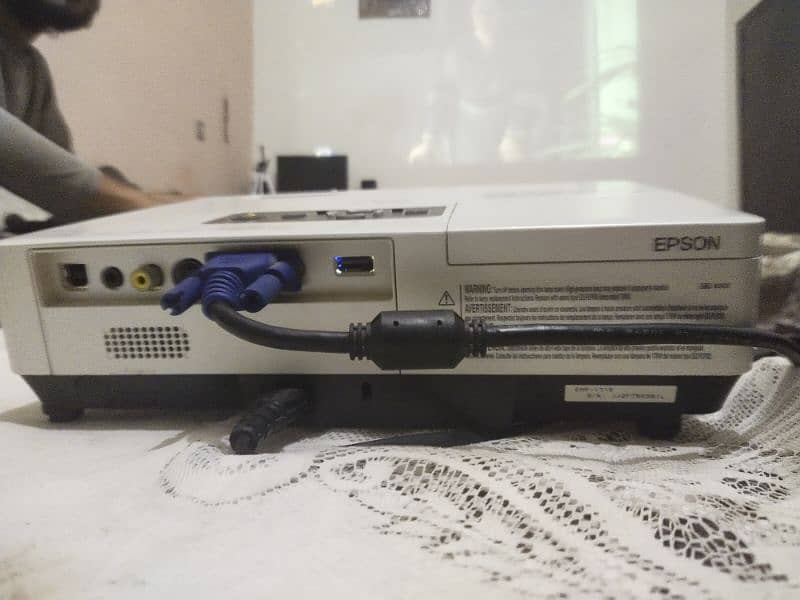 Epson EMP-1715 project in good condition 3