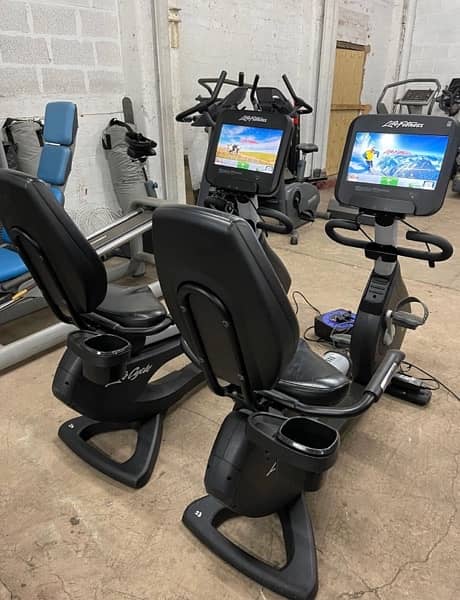Treadmill, Elliptical, Exercise bike, Arc trainer, Recumbent, Upright 2