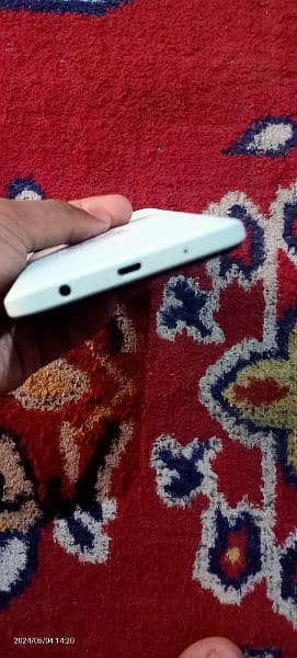 SELLING MY BRAND NEW PHONE REDME A2 PLUS 2