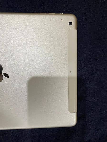 Apple i pad air 16gb with 2gb ram 0