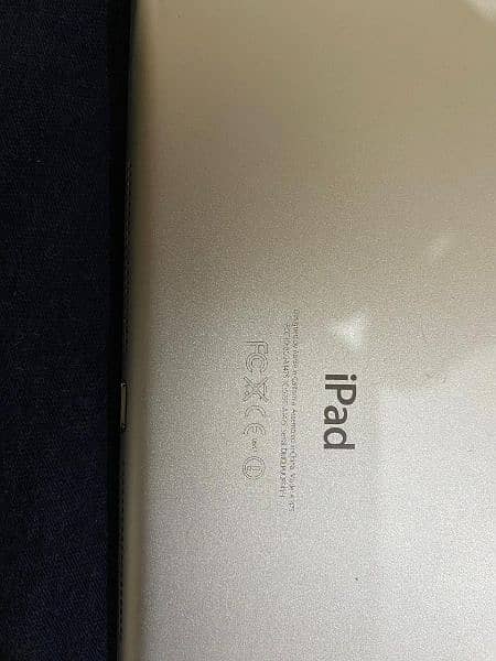 Apple i pad air 16gb with 2gb ram 4