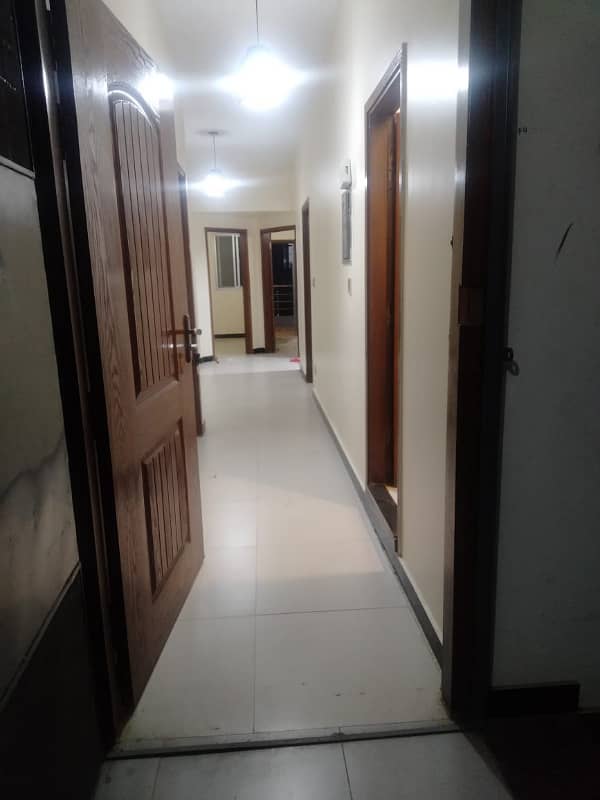 1750 Sq. Ft 3 Bed Flat For SALE In 400 Yards Building At JAMI COMMERCIAL 1