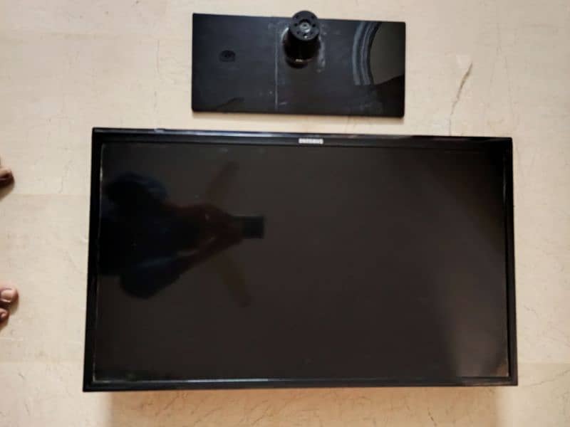 LCD for sale - Panel issue 2