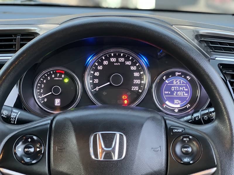 Honda City Aspire 1.5 CVT 2021 Model 9