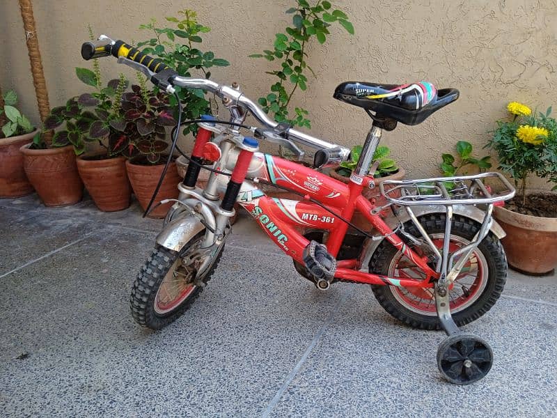 Super Sonic bicycle in working condition 2