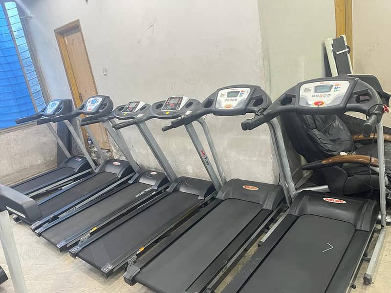 Treadmill / tradmill for sale / running machine / jogging machine / 13