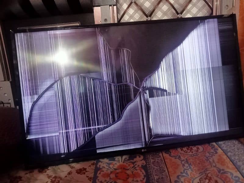 led Tv LG urgent sale 0