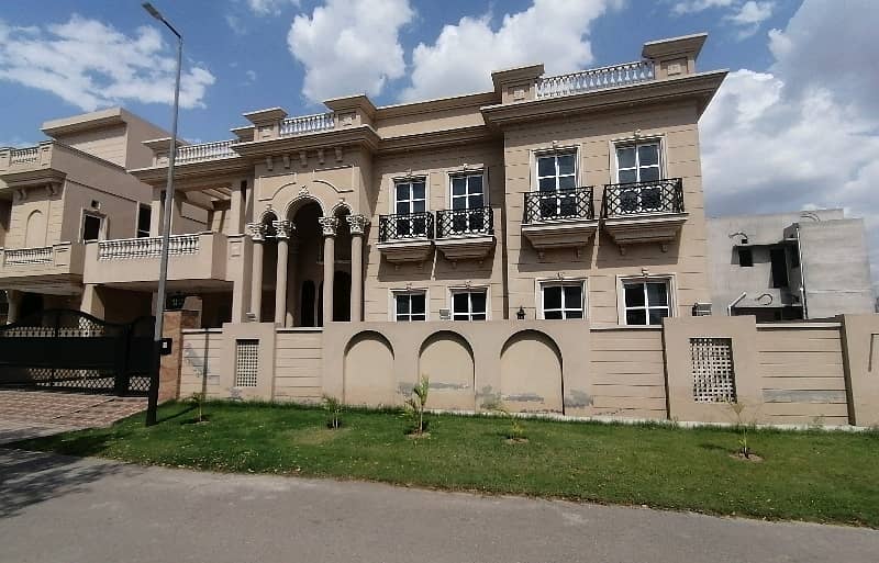 1 Kanal Spanish House For Sale In Citi Housing Society Block FF Direct Deal With Owner 42