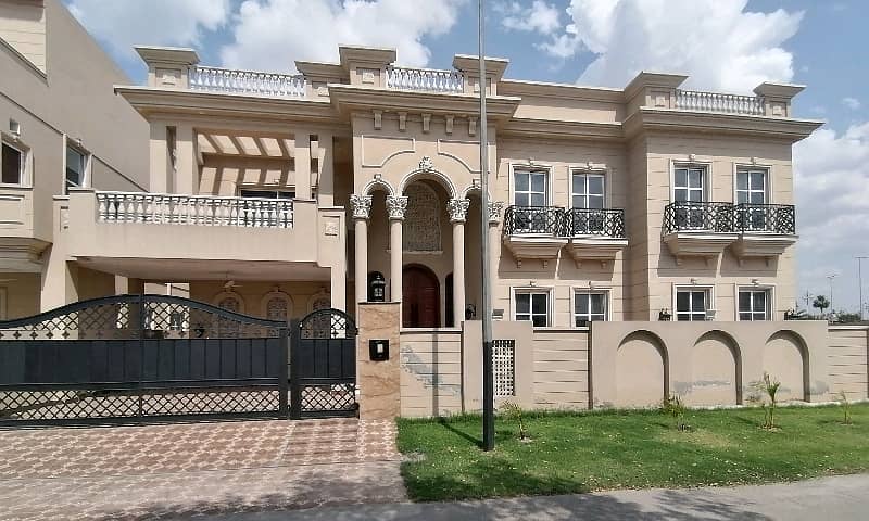 1 Kanal Spanish House For Sale In Citi Housing Society Block FF Direct Deal With Owner 44