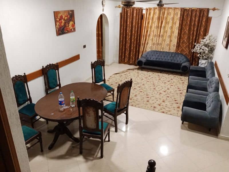 Couple Guest House Karachi 3
