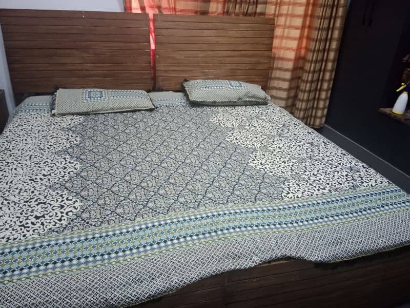 bead with mattress with side table. . sofa 5seater 9