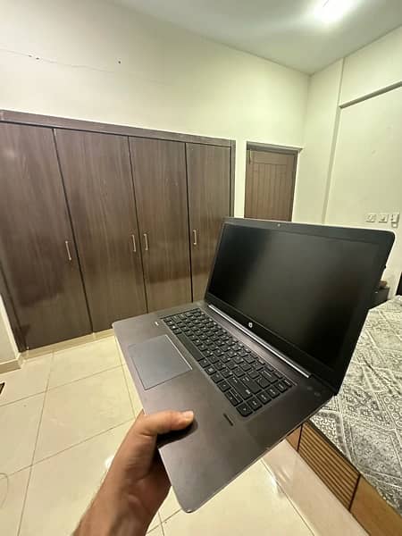 HP i7 powerful laptop (Zbook) 1