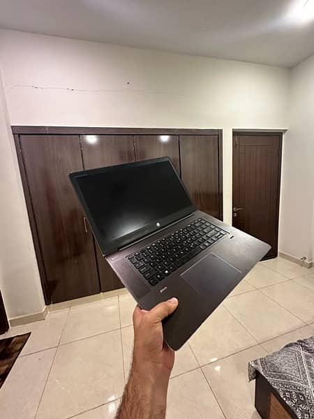 HP i7 powerful laptop (Zbook) 2