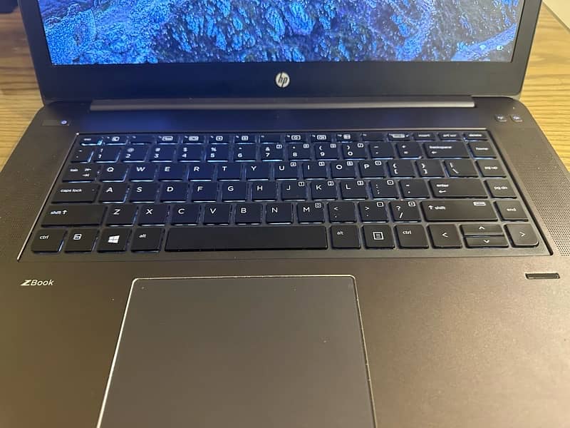 HP i7 powerful laptop (Zbook) 9