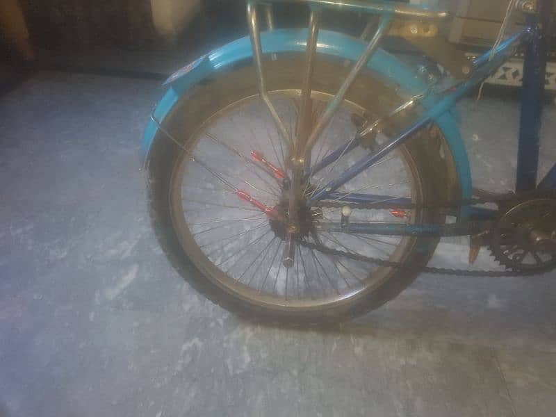bicycle very good condition 2