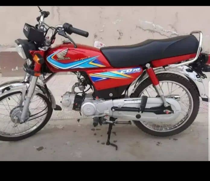 Honda CD 70 bike for urgent sale 8