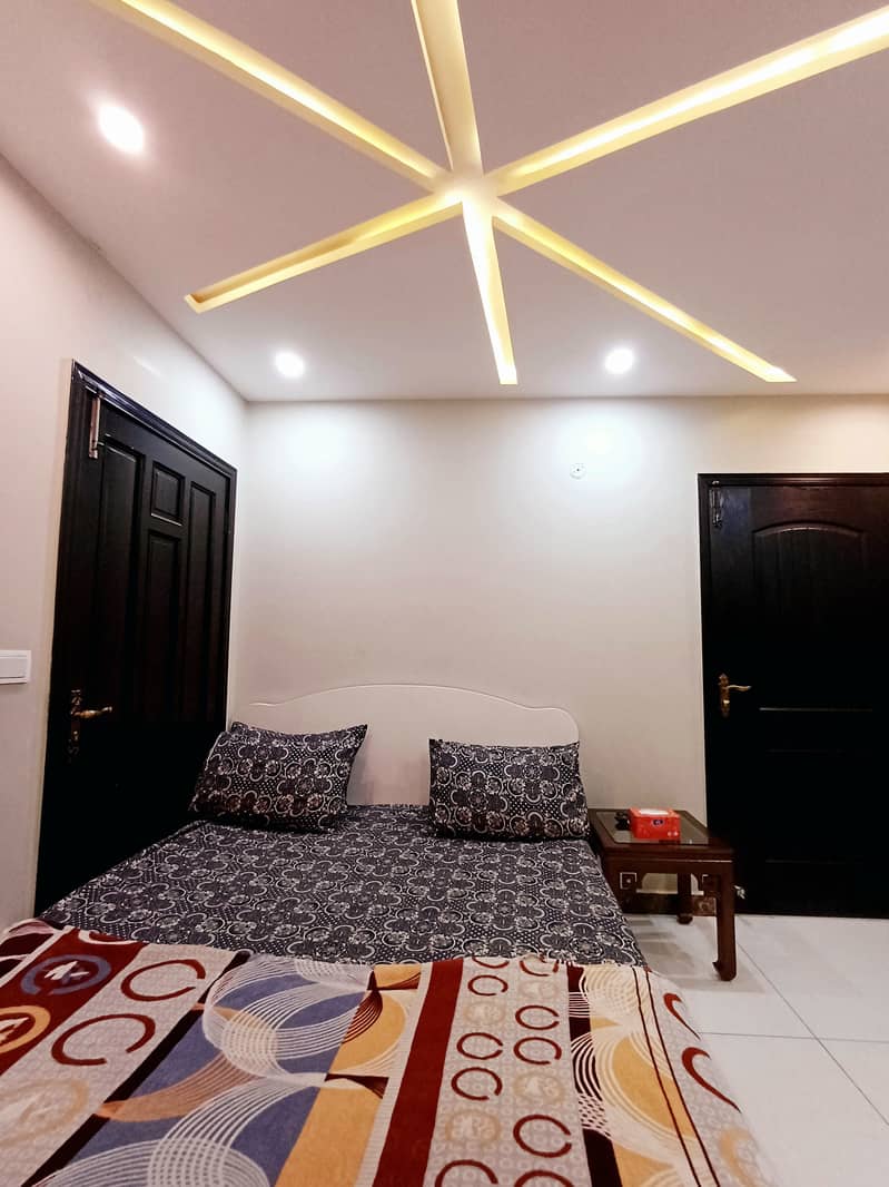 Luxury Independent room available for Rent on daily basis 7