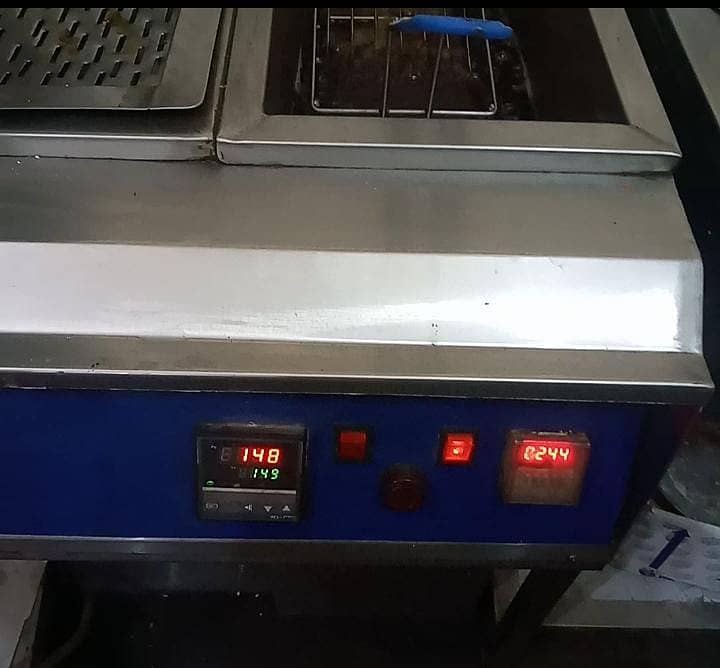 fryer 16 liter / Grill machine 2