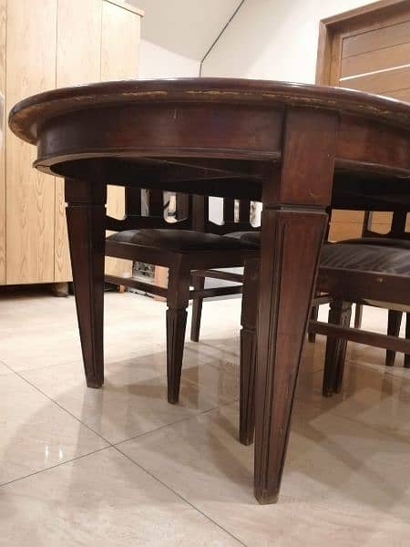 Beautiful Wooden Dining Table for sale 2