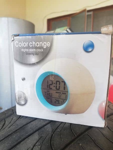 Colour Changing Alarm Clock 6