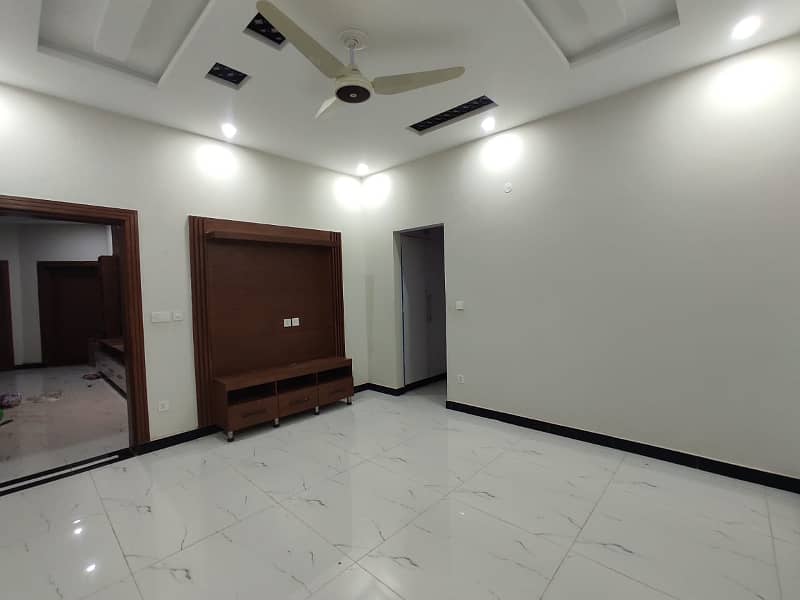 8 marla ground portion for rent sector N bahria enclave islamabaf 2