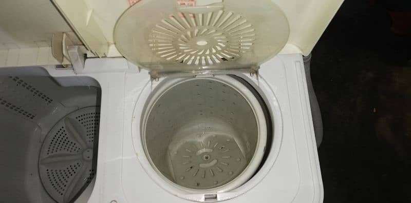 washing machine( Crony) 1