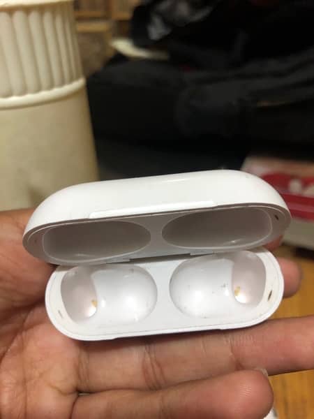 Apple Airpods pro 2nd generation 3