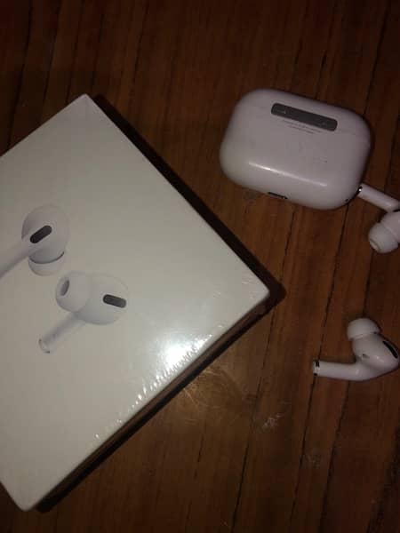 Apple Airpods pro 2nd generation 9