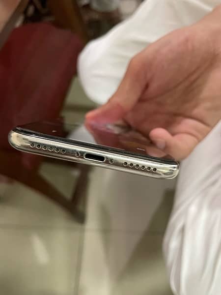 Iphone X 64 Gb PTA approved 4