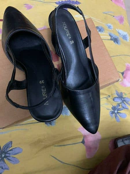 Black small heels 2