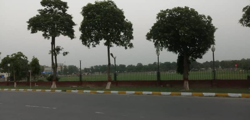 Facing park of 1 kanal plot for ideal location available for sale 5