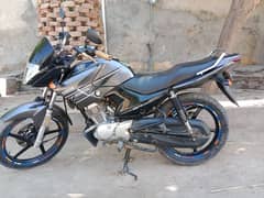 ybr 125 in brand new condition. one hand use bike
