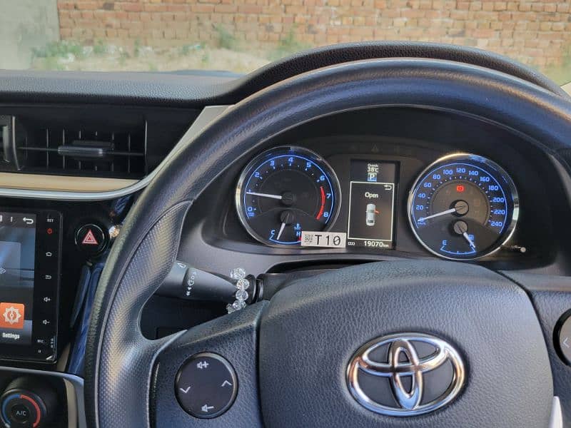 Toyota Corolla Altis 2022 4