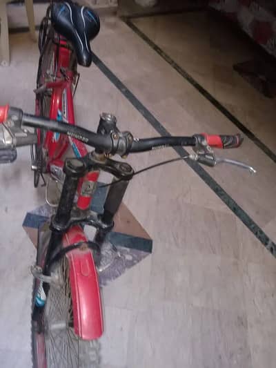 Sale of Bicycle,,"Humber" Made in China bilkul new condition