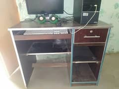 COMPUTER TABLE FOR SELL 0