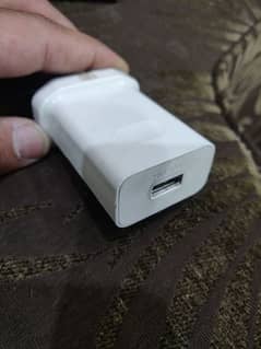 Huawei USB Adapter (Fast Charger) 4 Sale