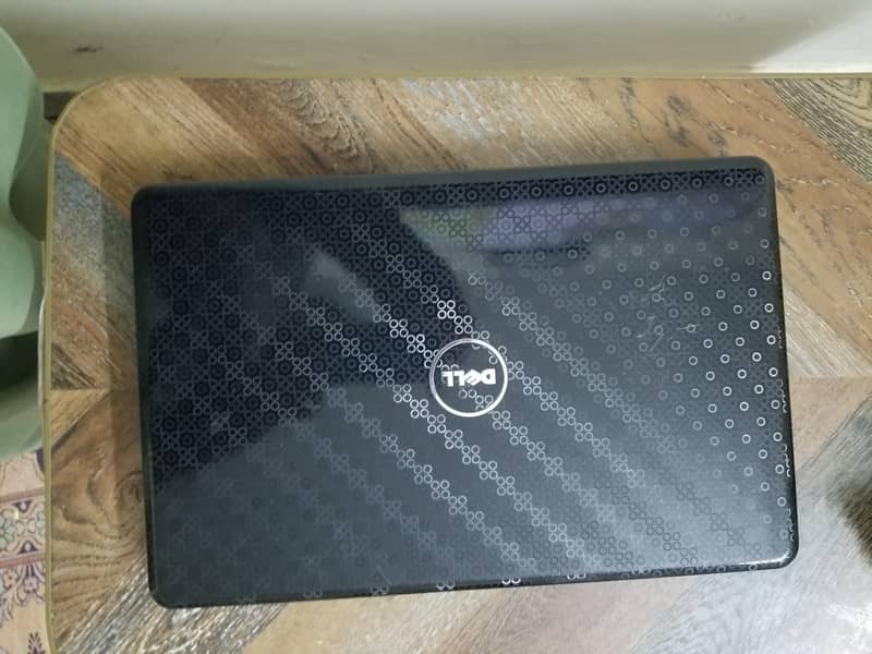 Dell Inspiron N5030 0