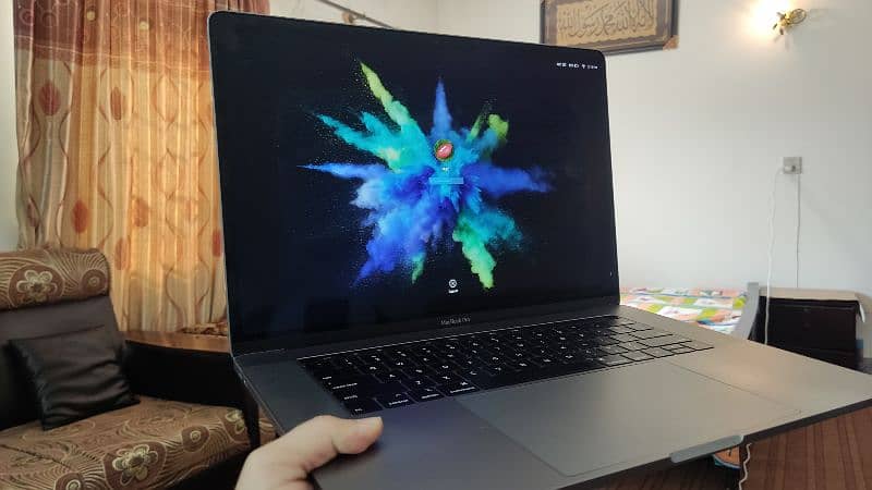 Macbook Pro 2019 (15") core i9 0