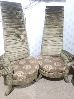 coffee chairs with table. . new condition