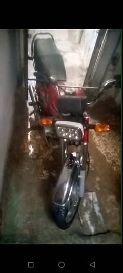 Metro bike 70cc 2020 model for sale in good condition but in used