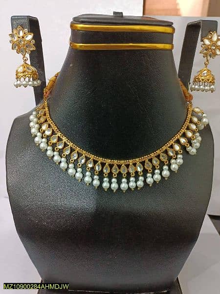 Kundan Style Necklace And Earrings 1