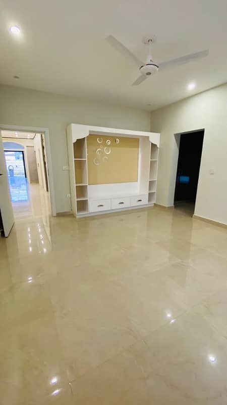One Kanal House Of Paf Falcon Complex Near Kalma Chowk And Gulberg Iii Lahore Available For Rent 0