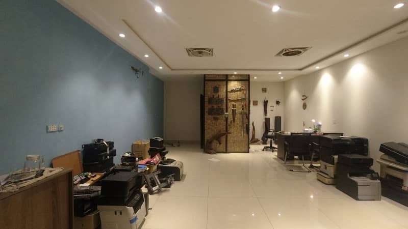 4 Marla Commercial Building Is Available For Sale In Paragon City Main Boulevard Lahore 15