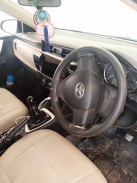 Toyota Corolla GLI 2016 17