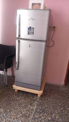 Dawlance 9144 WB – LVS Series Top Mount Refrigerator