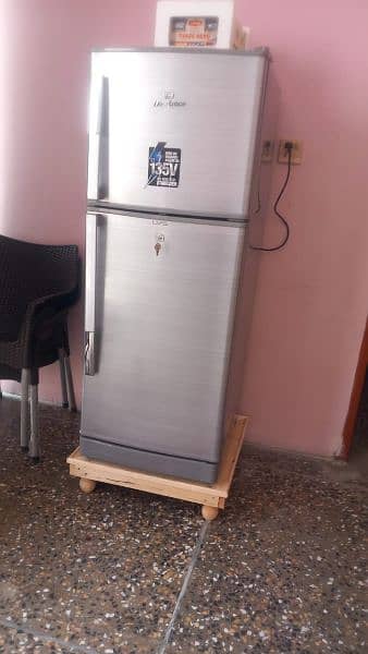 Dawlance 9144 WB – LVS Series Top Mount Refrigerator 0