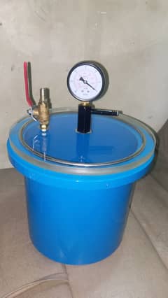 Vacuum Chamber 3 liters Galvanized Iron with gauge