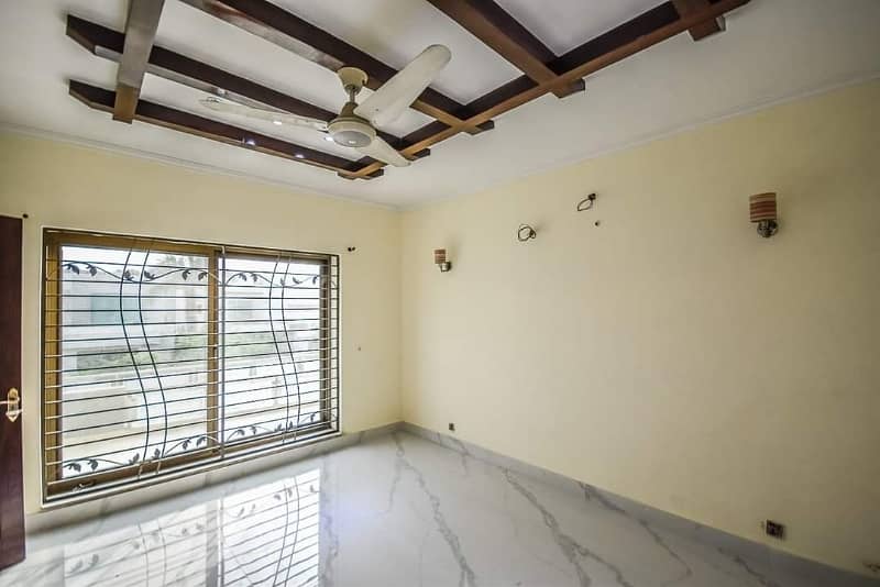 7 Marla Well Maintained Used House For In Gulberg 2 D Block Zahoor Ilahi Road 22