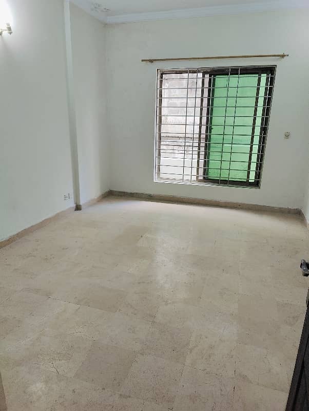 2 Bedroom Unfurnished Apartments Available For Rent 0