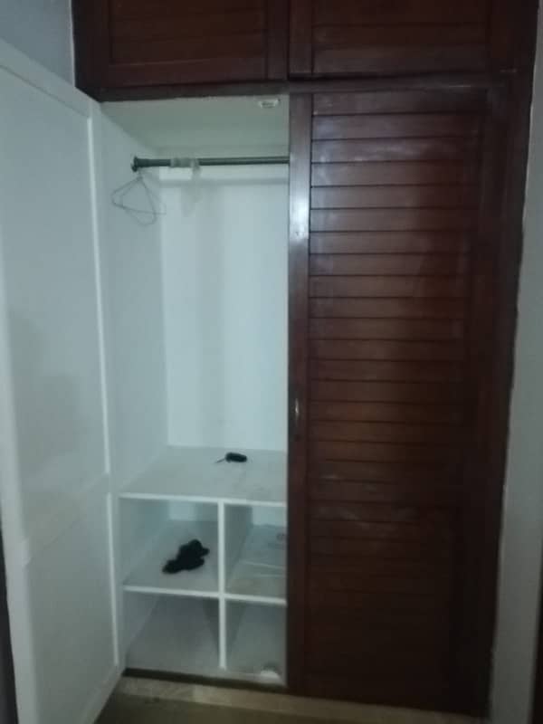 F-11 Markaz One Bedroom Apartment Available For Sale 2
